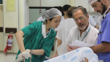governo-de-minas-nomeia-250-medicos-aprovados-no-concurso-da-fhemig