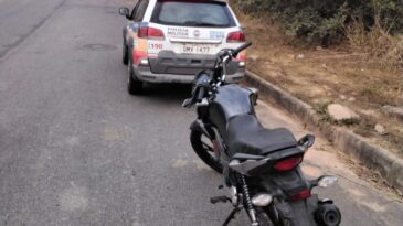 motocicleta-furtada-e-localizada-no-vale-do-sol-em-itabira