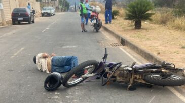 motociclista-e-levado-para-cirurgia-apos-acidente-em-itabira