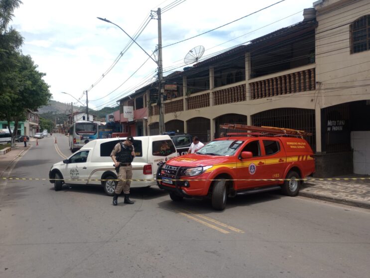 mulher-cai-debaixo-de-onibus-e-morre-atropelada-em-itabira