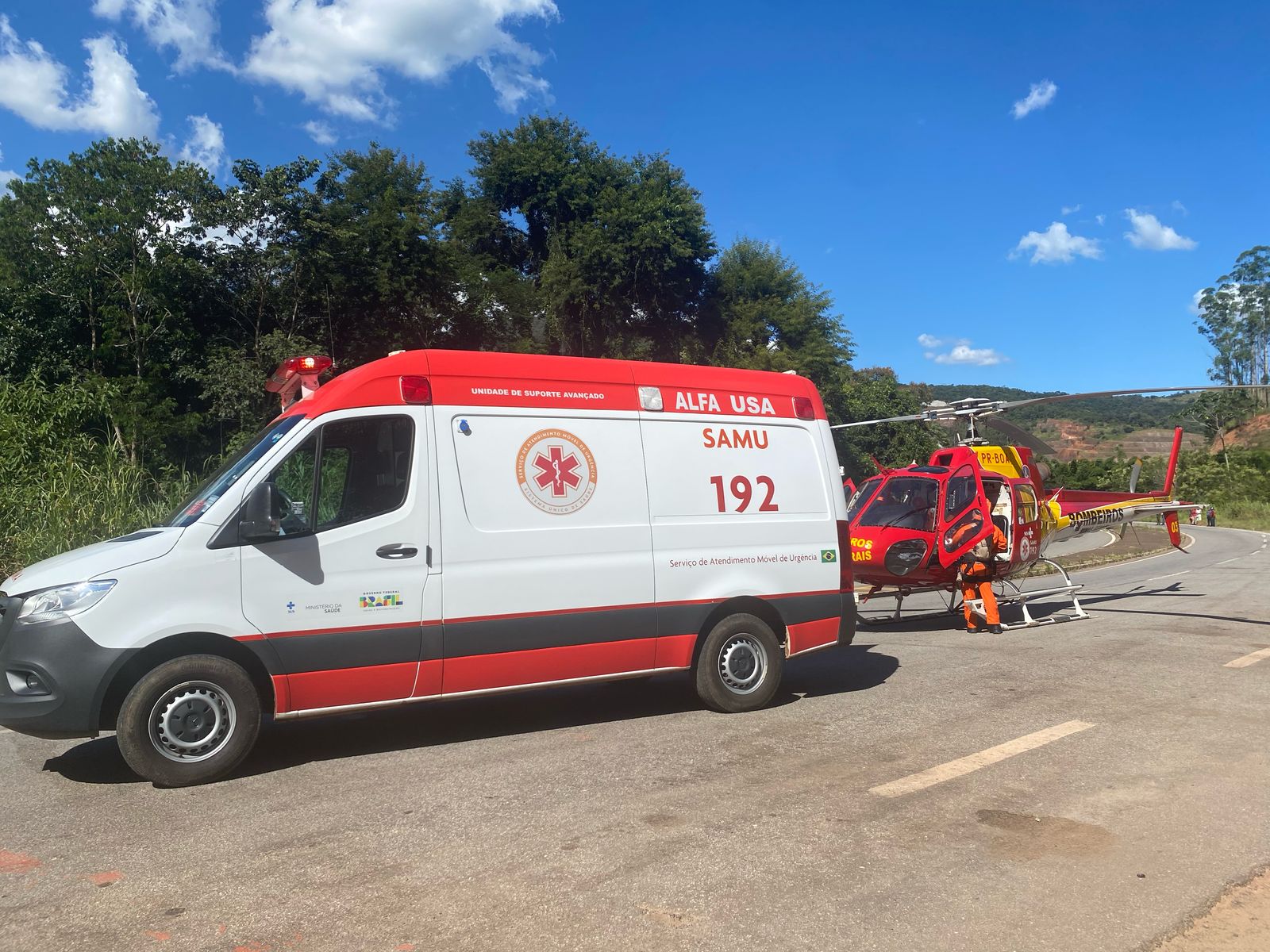 motociclista-em-estado-grave-e-socorrido-de-helicoptero-em-itabira