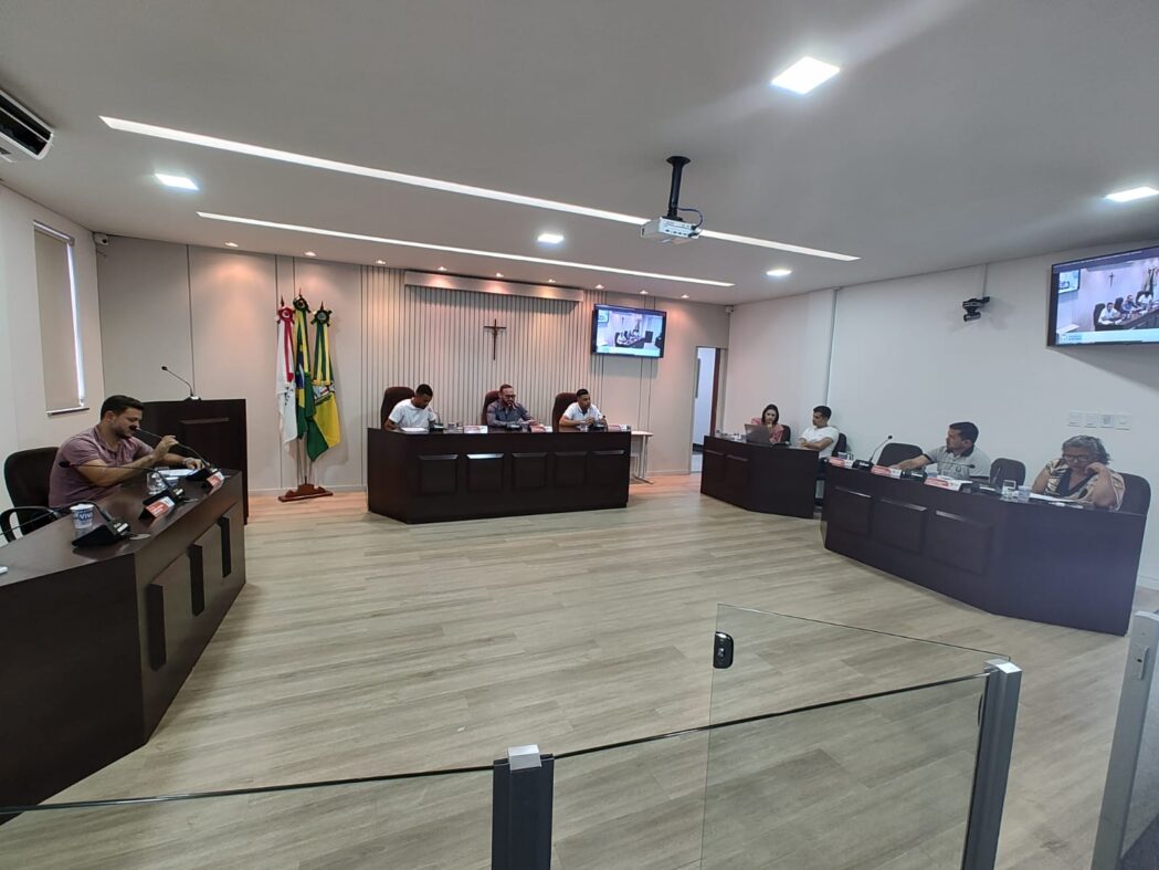 tres-projetos-de-lei-tem-pareceres-favoraveis-na-camara-de-sao-goncalo