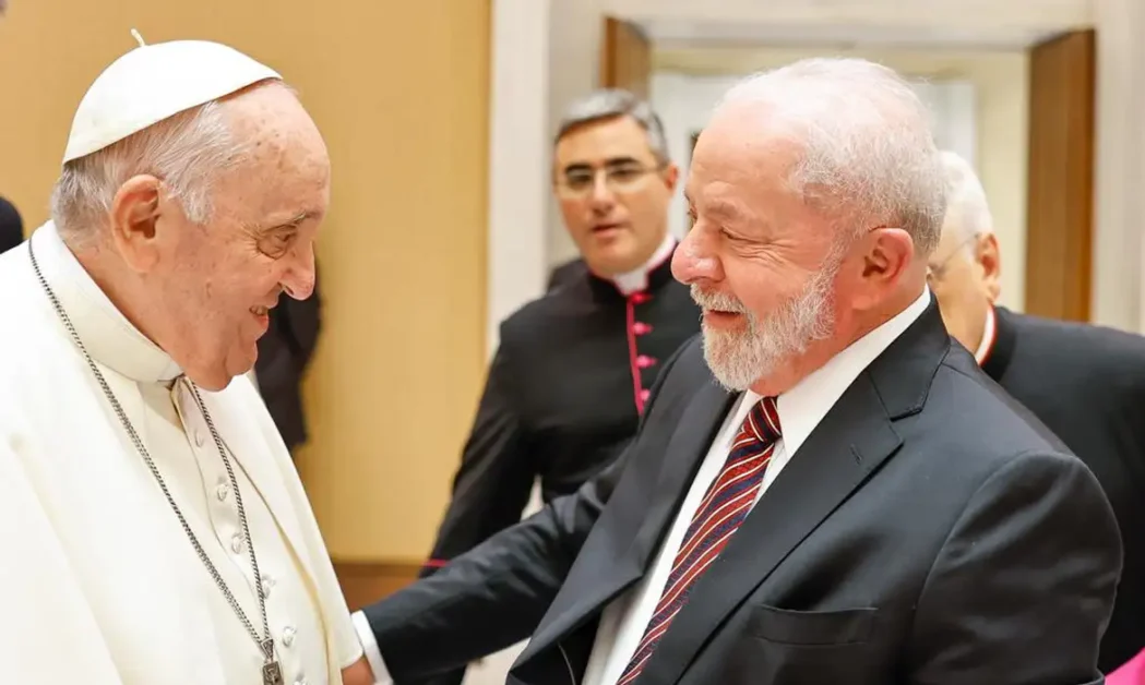 lula-decreta-luto-oficial-de-sete-dias-pela-morte-do-papa-francisco