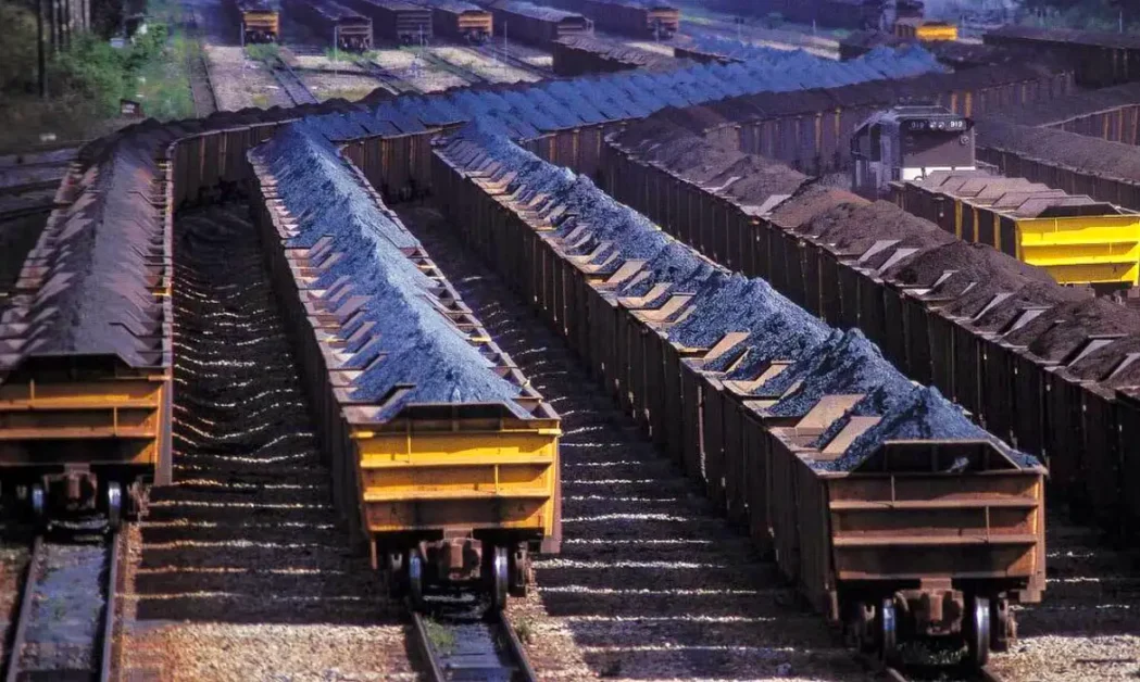 brasil-sobe-no-ranking-de-desempenho-industrial-comemora-mercadante