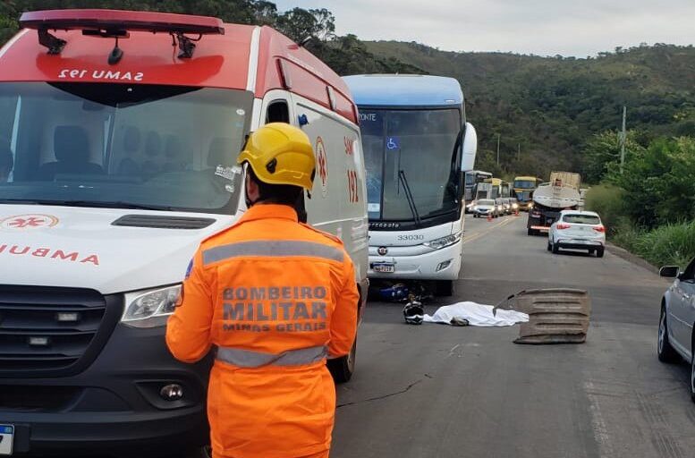 motociclista-morre-apos-colisao-com-onibus-na-br-381-em-ravena