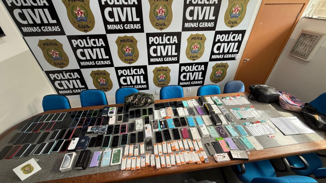 mulher-e-presa-em-itabira-com-mais-de-100-celulares-furtados