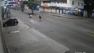 pedestre-e-atropelado-por-motocicleta-em-avenida-de-itabira