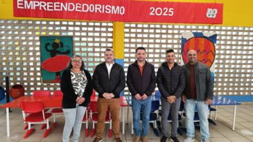 presidente-da-camara-marlon-tulio-lidera-visita-a-escola-maria-de-lourdes