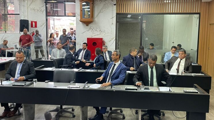 camara-de-itabira-aprova-corte-de-15-nos-salarios-de-prefeito-vice-e-secretariado