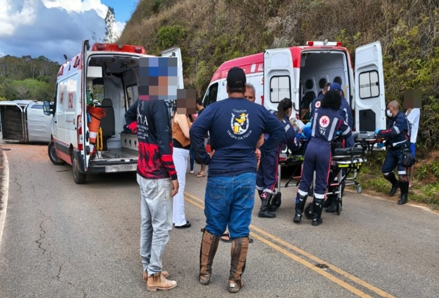 jovem-sofre-ferimentos-graves-apos-capotamento-em-ipoema