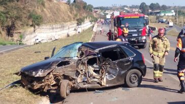 colisao-entre-carro-e-carreta-deixa-uma-vitima-fatal-na-br-381