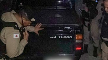 caminhonete-e-localizada-em-desmanche-horas-apos-o-furto-em-itabira