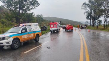 colisao-entre-veiculos-deixa-duas-pessoas-feridas-na-br-381-em-caete