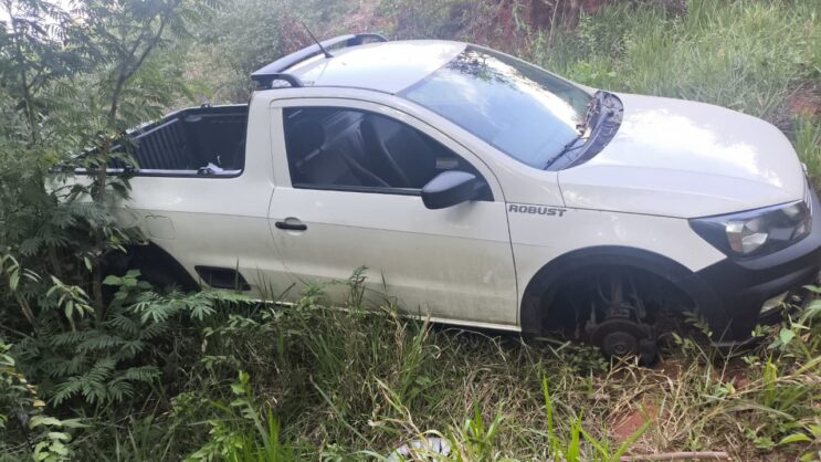 policiais-militares-recuperam-veiculo-roubado-em-rio-piracicaba
