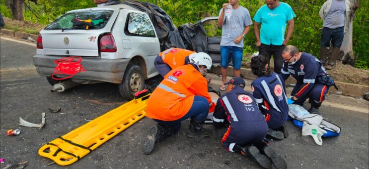 grave-acidente-na-br-381-deixa-quatro-mortos-em-j-monlevade