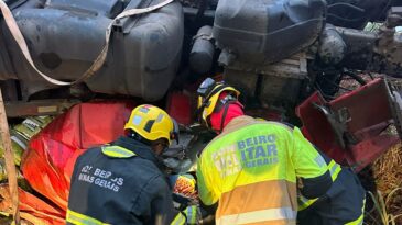 acidente-grave-deixa-motorista-ferido-na-br-262-na-serra-do-macuco