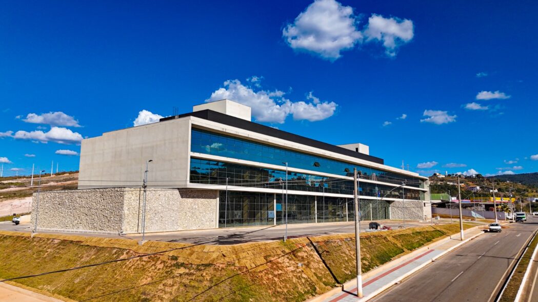 prefeitura-de-sgra-passa-a-funcionar-em-nova-sede-administrativa