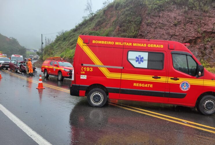 acidente-de-transito-deixa-um-morto-e-tres-feridos-na-br-381
