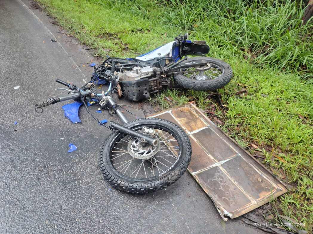 motociclista-fica-ferido-apos-colisao-com-onibus-na-cento-e-cinco