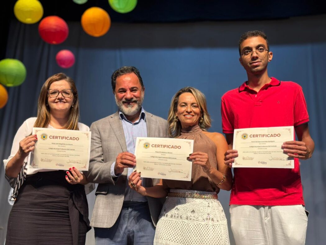 abertura-do-ano-letivo-em-itabira-marca-posse-de-novos-diretores-da-rede-municipal