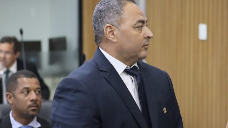 lico-do-carmo-pdt-toma-posse-como-vereador-em-itabira