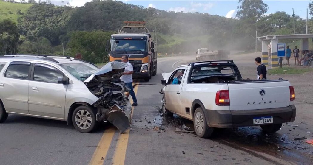 acidente-na-br-381-deixa-dois-mortos-em-sao-goncalo-do-rio-abaixo