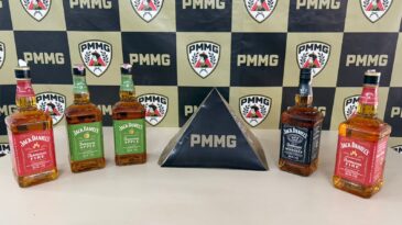 homem-e-detido-apos-tentar-furtar-garrafas-de-whisky-em-joao-monlevade