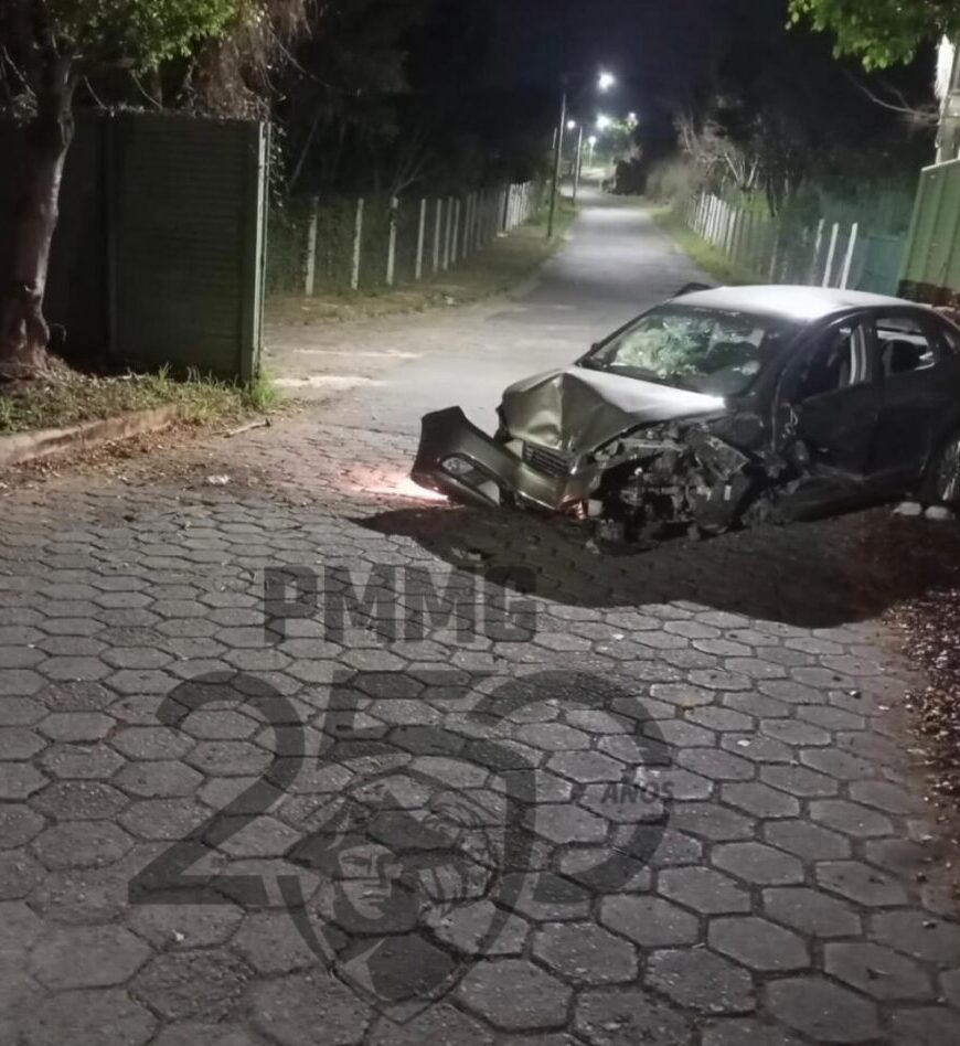 motorista-e-preso-por-embriaguez-apos-colidir-contra-arvore-em-j-monlevade