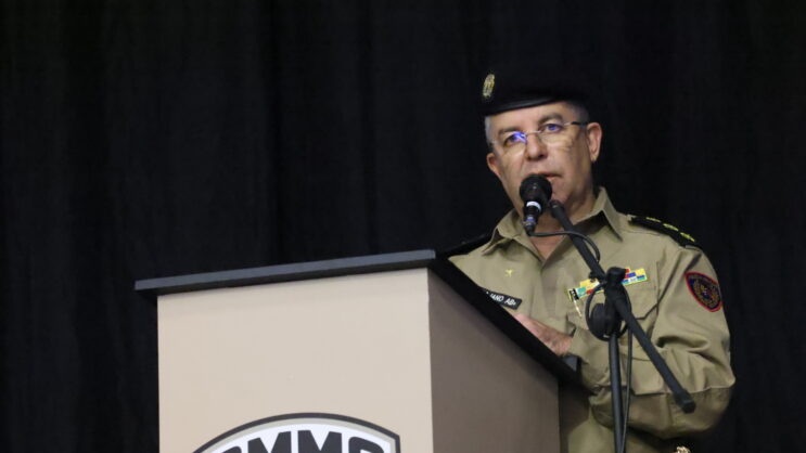 coronel-claudio-aparecido-assume-comando-da-18a-rpm