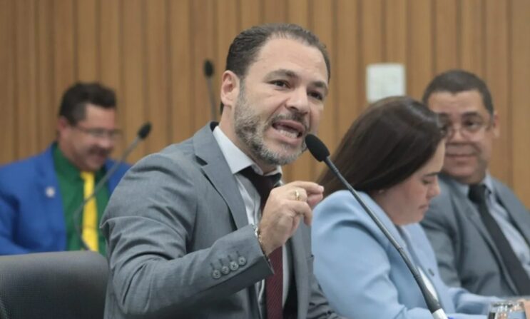 bernardo-rosa-aponta-inconstitucionalidade-em-projeto-contra-parcerias-com-bets