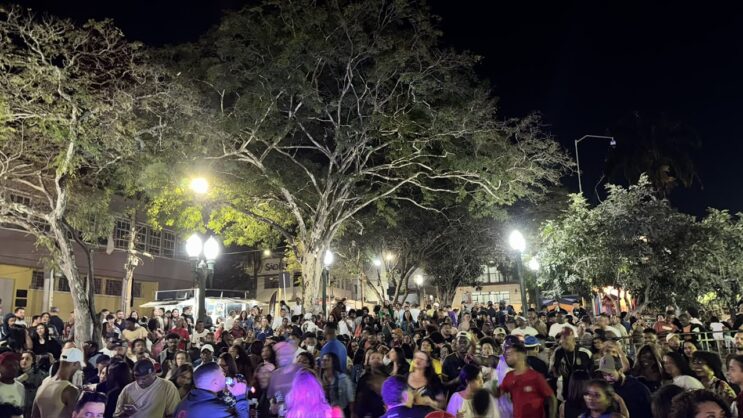 samba-do-quinto-reune-publico-e-anuncia-proxima-edicao-para-agosto