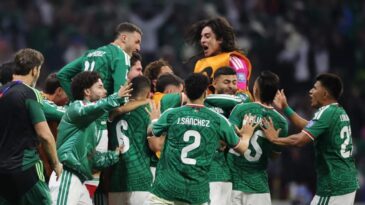 mexico-domina-o-equador-vence-por-2-a-0-e-avanca-as-oitavas