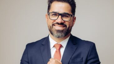 danilo-alvarenga-oficializa-candidatura-a-deputado-estadual