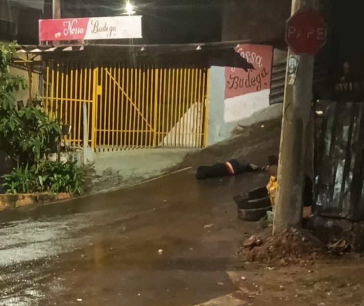 jovem-de-25-anos-e-morto-a-tiros-no-madre-maria-de-jesus