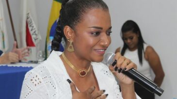 rose-felix-oficializa-candidatura-e-reforca-compromisso-com-itabira-e-o-medio-piracicaba