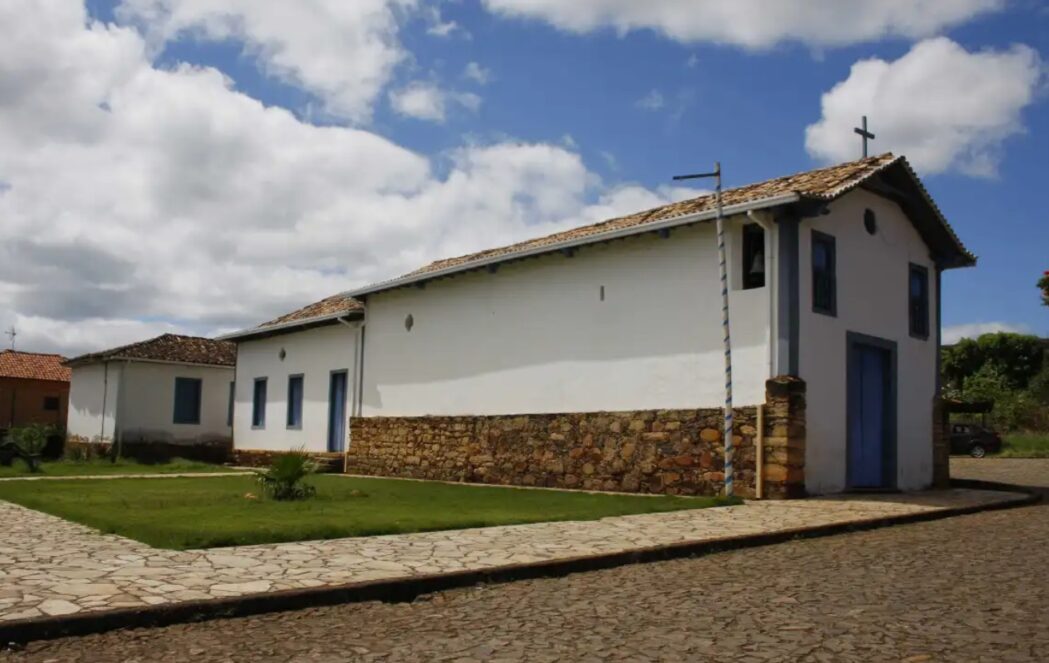 catas-altas-rescinde-contrato-para-reforma-da-capela-do-senhor-do-bonfim