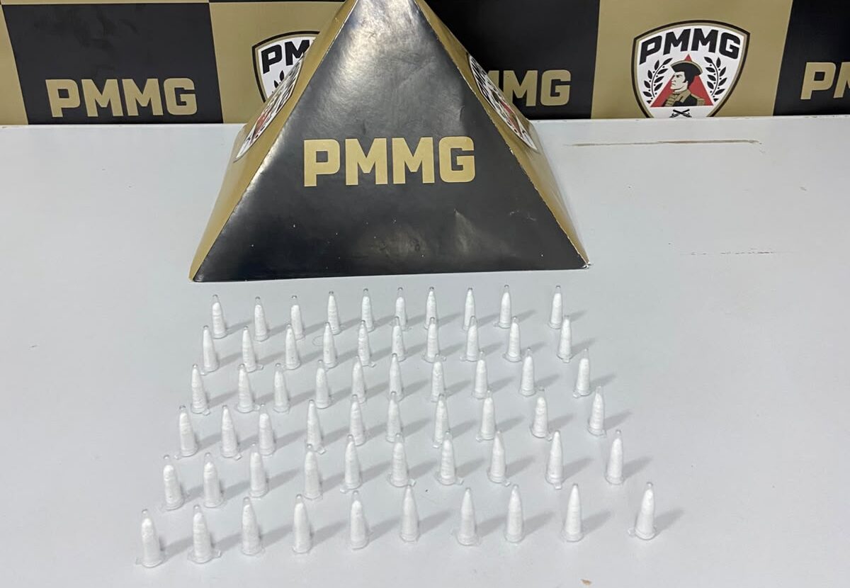 adolescente-e-apreendido-com-60-pinos-de-cocaina-em-itabira