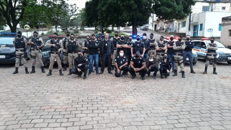 operacao-conjunta-em-malacacheta-prende-suspeitos-e-apreende-drogas