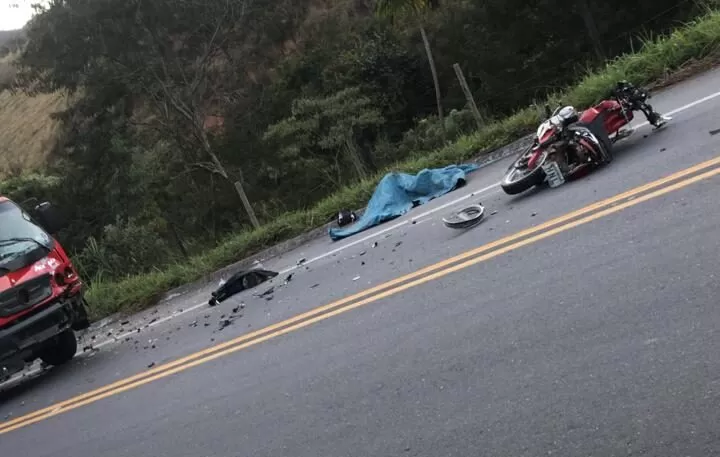 motociclista-morre-em-colisao-frontal-com-caminhao-na-br-381