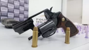 adolescente-suspeito-de-duplo-homicidio-e-apreendido-com-revolver