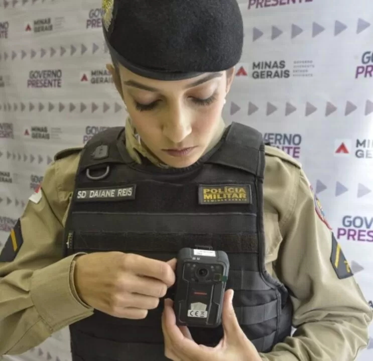 cameras-nas-fardas-dos-policiais-de-minas-ja-estao-funcionando