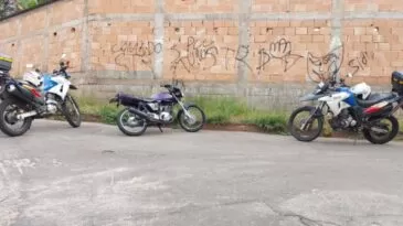 Motocicleta com placa do Grau é apreendida no Pedreira