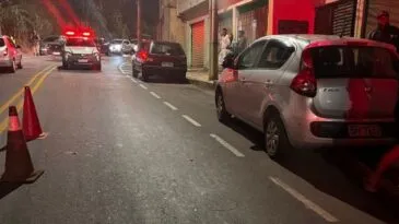 jovem-fica-ferida-em-acidente-com-moto-no-bairro-12-de-marco-em-itabira