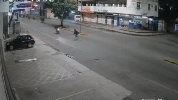 pedestre-e-atropelado-por-motocicleta-em-avenida-de-itabira